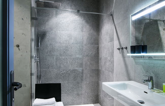 Apartments At The Blue Duckling - Photo 30