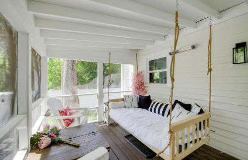 Renovated Bloomington Home - Steps to Campus! - Photo 4