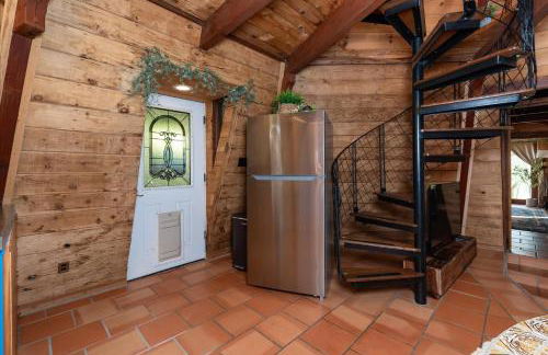 New Listing- Hobbit House @ Yosemite w/spa/firepit/unique - Foto 15