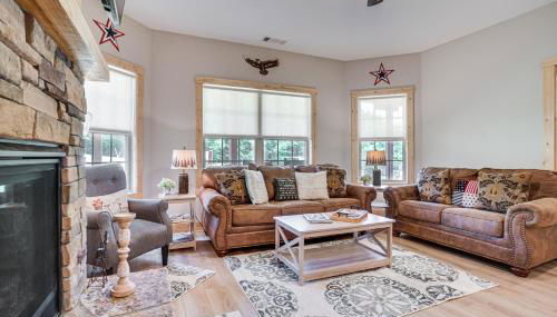 Hot Tub and EV Charger Helen Getaway with Views! - Foto 5