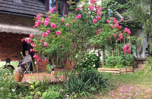 Pokój w domu z ogrodem w Milanówku - Foto 25