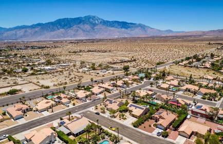 360 Mountain Views, Pool and Spa by MariamsBnb - Foto 72