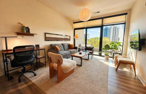 East Side Luxury 1BR Apt - Near Brady St with Balcony and Lounge - Foto 6