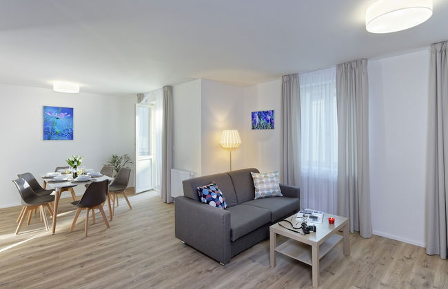 DownTown Suites Jugoslavska - Photo 25