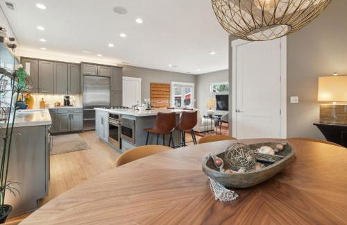 Spacious Family Retreat - Media Room & Patio home - Foto 13