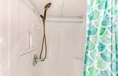 8 Mi to Cathedral Caverns Tiny Home Hideaway - Foto 17