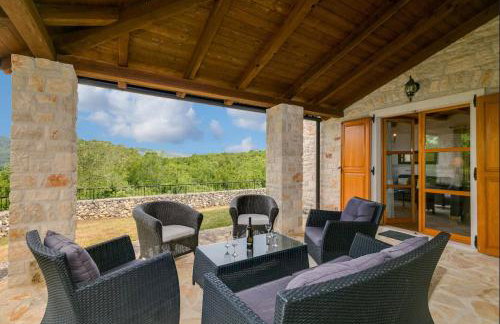 Beautiful villa in outstanding location, 10X5m pool, Wifi, stunning views - Foto 21