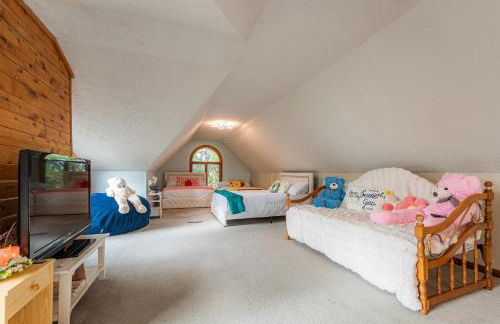 Panorama Point - Sauna, hot tub, theater room - Photo 42