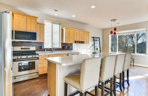 Work-Life Balance! Home Outside Dtwn Portland - Photo 8