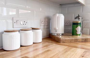 Fisherman's Cottage - Harwich Breaks - BRAND NEW - long stays available great prices - get in touch for all bookings - cottage in harwich - beach stay - Foto 15