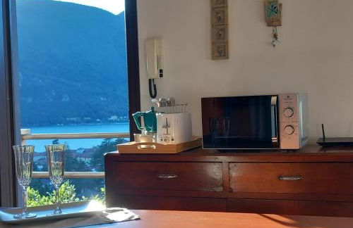 Lake and Guzzi view - Holiday Home - Foto 6