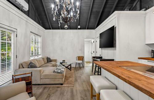 Newly Renovated Home- Sailboat Bend - Walk to Las Olas - 4 Miles to Beach - Foto 2