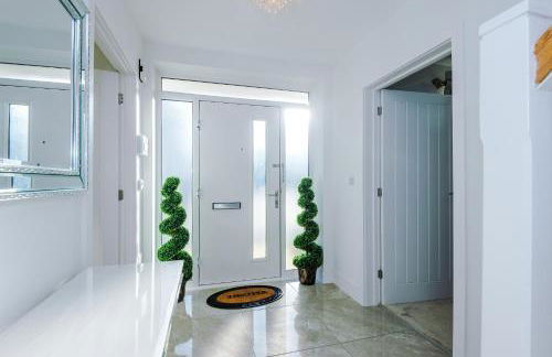 Hasting's House by YourStays - 3 Bedroom House in Stoke-on-Trent - Foto 43