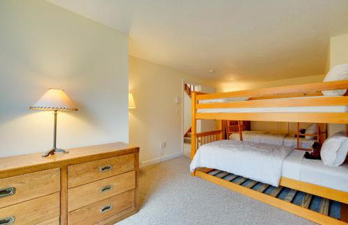 Sunny Stratton Townhome about 1 Mi to Skiing! - Foto 21