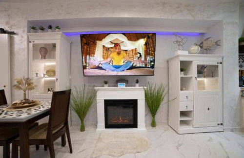 APARTAMENTO ESTRELLA SAUNA SPa JACUZZI - Photo 54