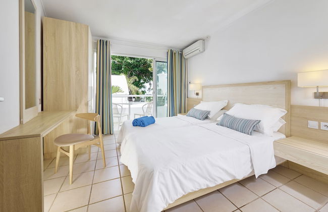 Le Beachclub Serviced Apartments and Villas - Photo 64