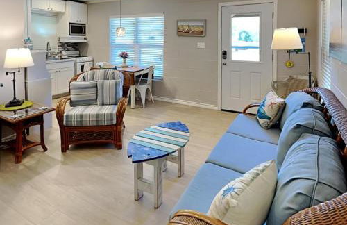 Harbor Lights Cottages #3 by Miss Kitty’s - Foto 1