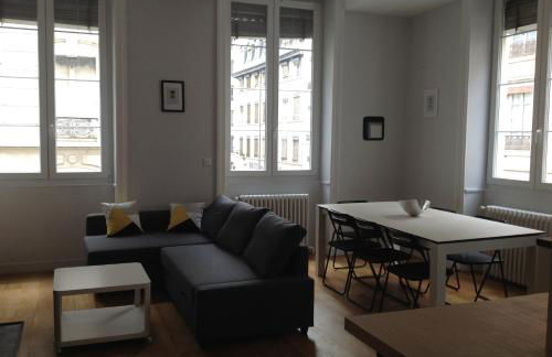 Charme et Modernité au Cœur de Lyon - Foto 11