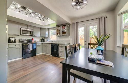 Centrally Located Reno Retreat with Patio and Yard - Foto 2