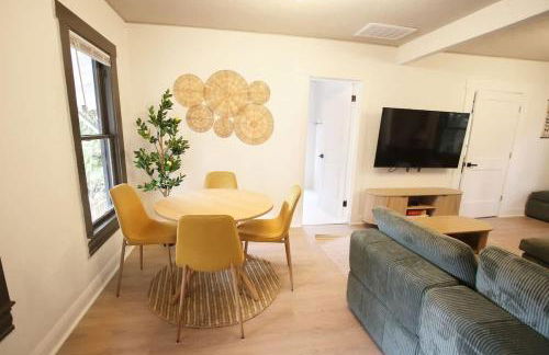 Walkable, Outdoor Oasis, BBQ, Firepit and Bocce Ball - Foto 59