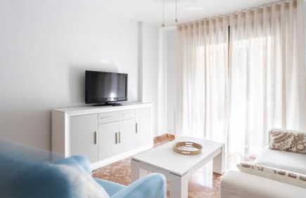 Ronda Suites 193 junto a hospitales y cerca centro con Parking Gratis - Foto 32