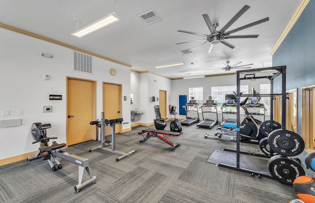 Luxurious 1 Bed 1 Bath Apartment At The Meadows 1 Bedroom Apts by FlexHaus - Photo 16