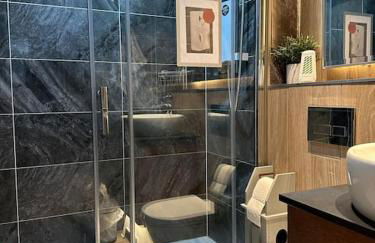 Top Floor of the building, spectacular views! - Foto 7