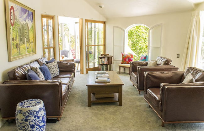 National Award Winner with Stunning View - Foto 11