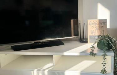 Stylish & Modern 1 Bed Aprt nr Sandwell & close to M5 & M6 links - Foto 4