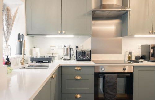 Mycock Cottage - Photo 15