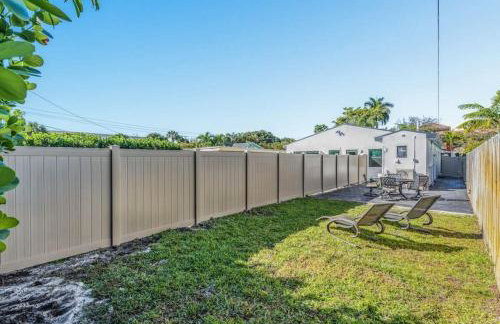 Lauderdale Modern 1 Bedroom 1 Bathroom with Private Backyard - Foto 71
