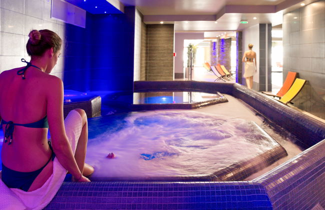 4 bedroom Apartment in Huez with swimming pool and sauna - Photo 5