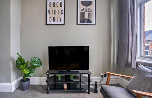 2 Bed-Town Centre-Free Parking - by Holiday Homes - Foto 14