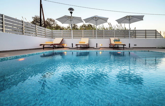 Seabreeze Villa - with Jacuzzi & heated pool - Photo 71