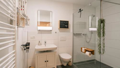 2-Zimmer Themen-Apartment im Zentrum, Nähe Oper - Foto 4, Shower