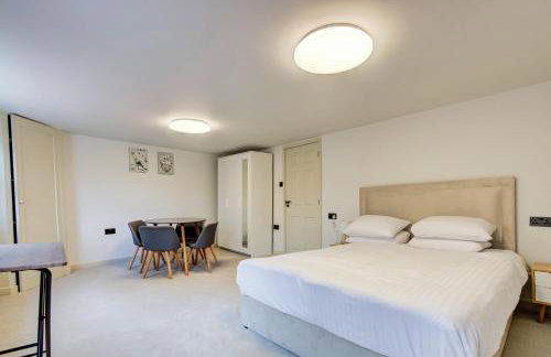 Stylish 2BR Apartment in Leicester Square - Foto 13