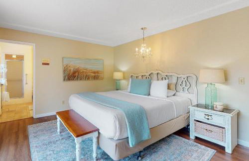 Viewcrest Retro Country Home - Photo 19