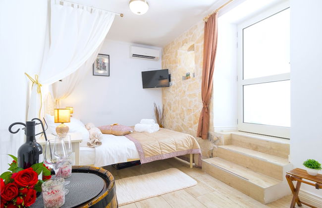 Gaius Aurelius Valerius - Photo 17