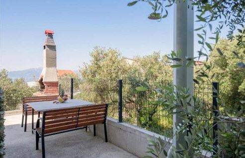 Amazing Apartment In Podaca With Wifi - Foto 9