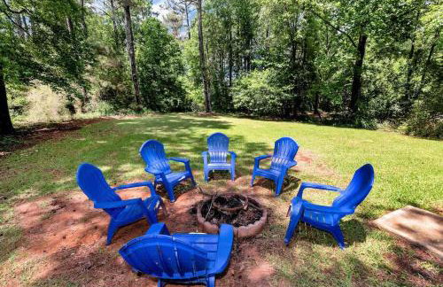 4BR Cozy Family Retreat Near Mall of GA, Near Lake Lanier - Sleeps 10 - Foto 57
