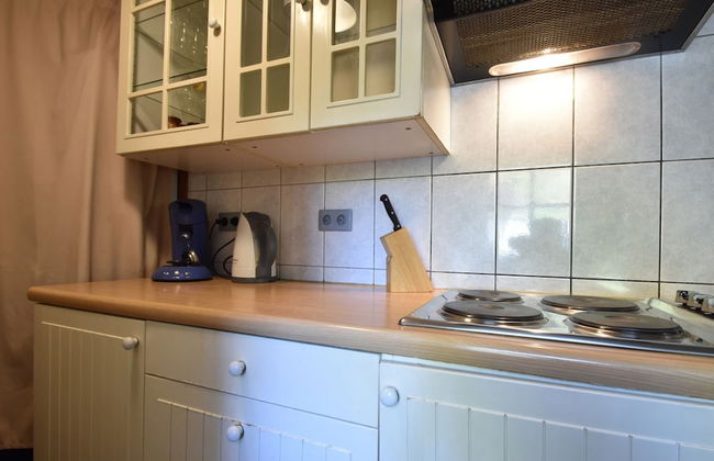 Cottage With Bubble Bath - Photo 7