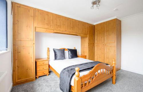 5-bedroom home in trendy Dibsbury area Manchester with parking - Foto 29