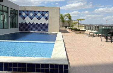 Apto ao lado do Shopping Caruaru Ar condicionado e elevador - Foto 17