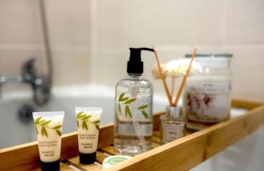 Cozy getaway in heart of warwick - Foto 1