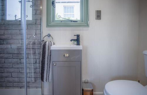 Rosemary - 1 Bedroom Shepherds Hut - Amroth - Foto 59