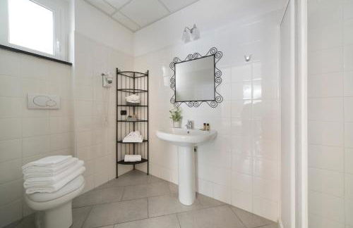 Hotel Residence Laigueglia free parking - Foto 48