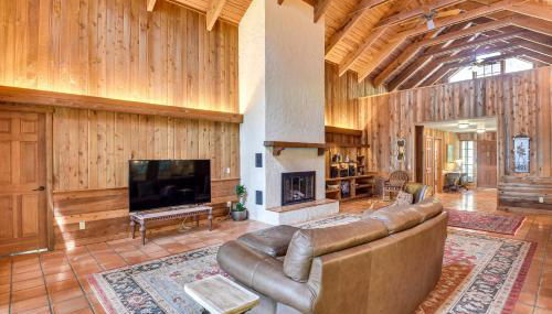 Little Lake George Hideaway with Furnished Boathouse - Foto 5