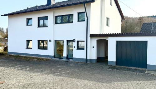 Modernes Ferienhaus in ruhiger Lage in Kreuztal-Zentrum - Foto 2