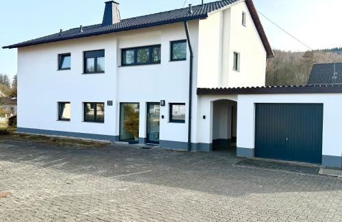 Modernes Ferienhaus in ruhiger Lage in Kreuztal-Zentrum - Foto 2