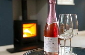 4 Bed House Sleeps 9 - Parking Garden Bbq Wifi - Foto 6